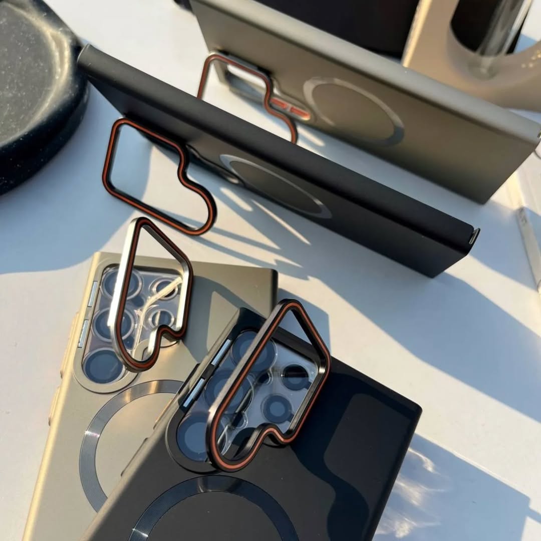 Back Cover Case for Samsung Galaxy S  Series With Metal Stand